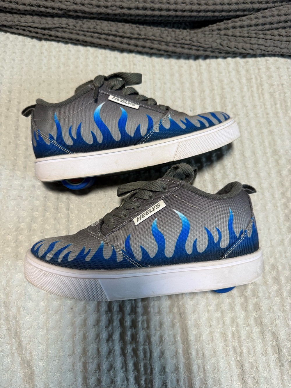 Heelys Kids Gray Sneakers with Blue Flame Accents